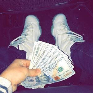 Meet your Posher, Seth